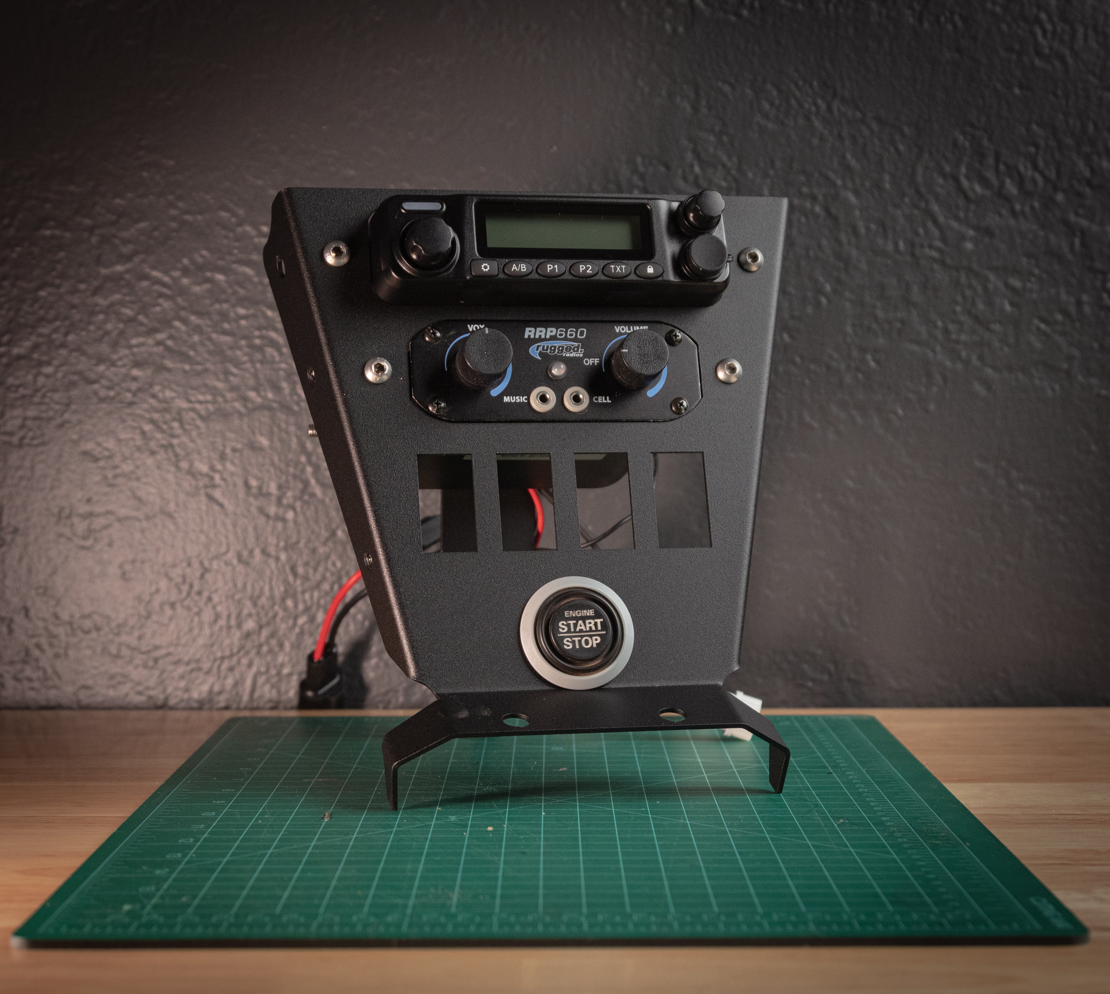 Rester à l'affût, SFM M1 Race Radio Mount Plus 4